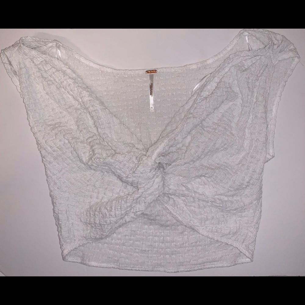 beachy tie top